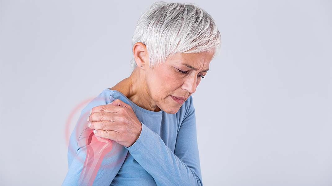 shoulder-pain-the-role-of-physical-therapy-to-avoid-surgery-use-of